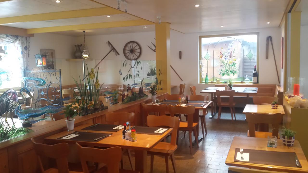 Hotel Restaurant Klosterli Pieterlen Exterior photo